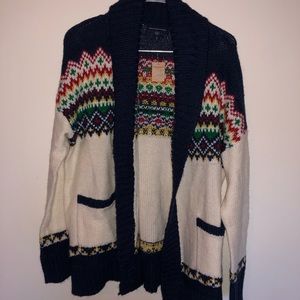 American Eagle Sweater
